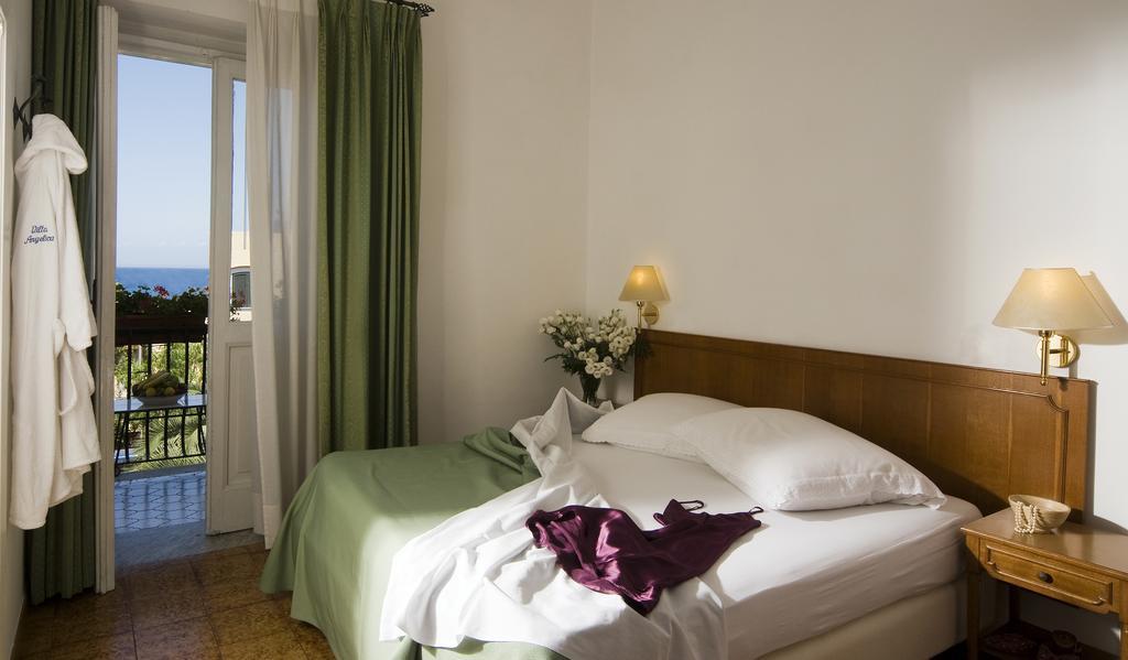 Angelica 3* Lacco Ameno (Isola d'Ischia)
